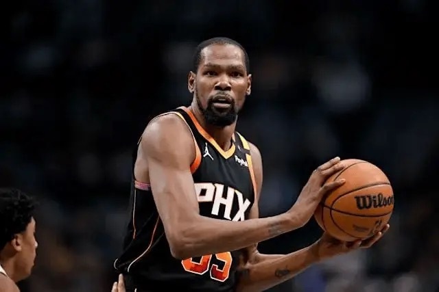 杜兰特喷网友：你们键盘总经理自以为懂球，实际只会无脑喷